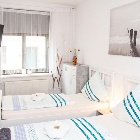 Ferienwohnung Am Alten Hafen Wismar Bagian luar foto