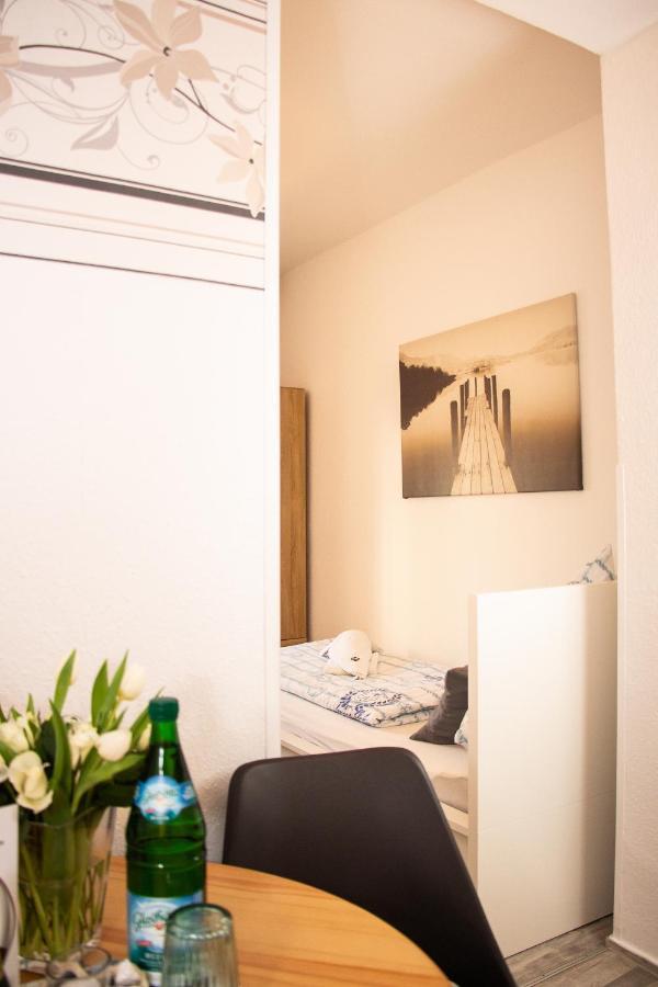 Ferienwohnung Am Alten Hafen Wismar Bagian luar foto
