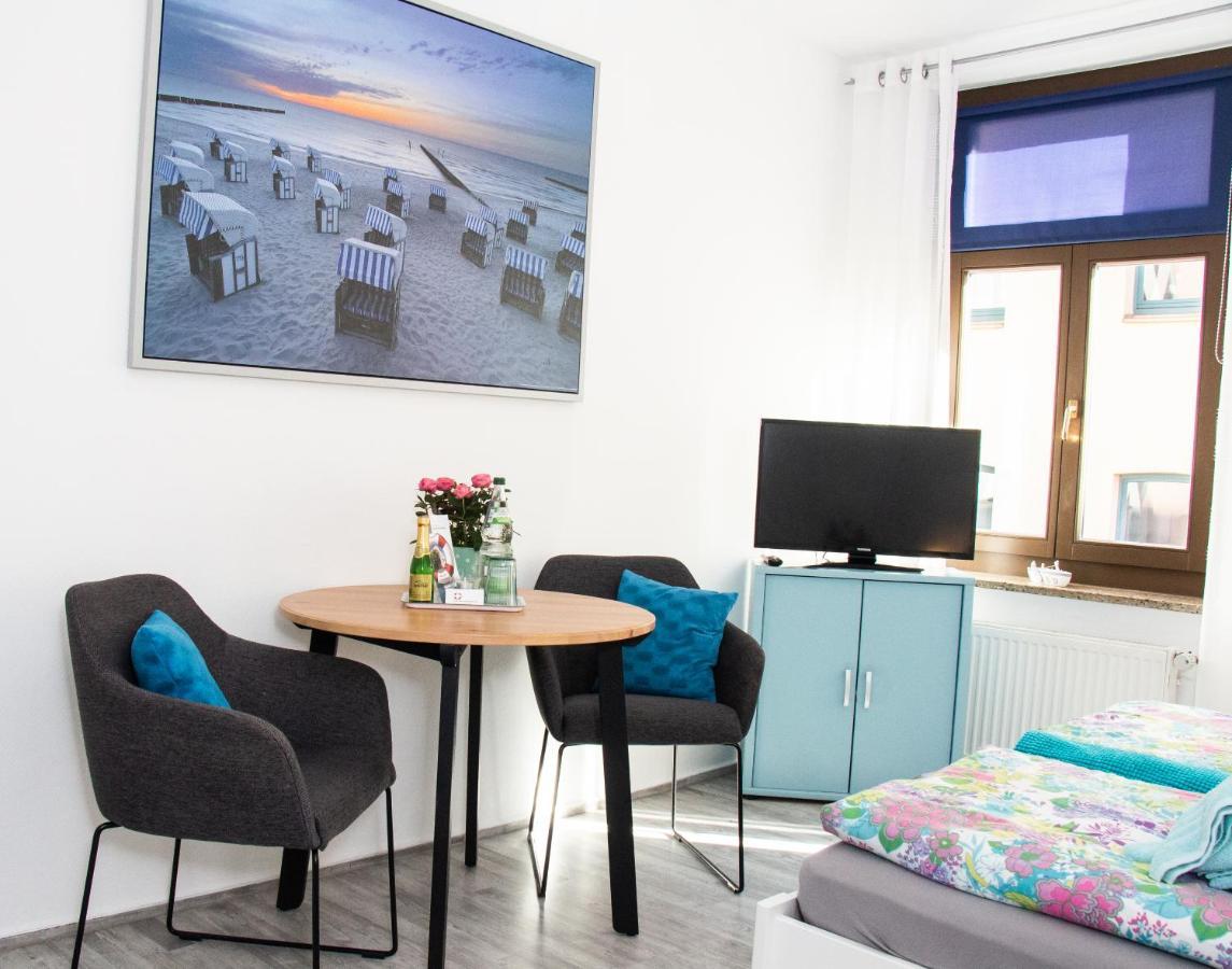 Ferienwohnung Am Alten Hafen Wismar Bagian luar foto