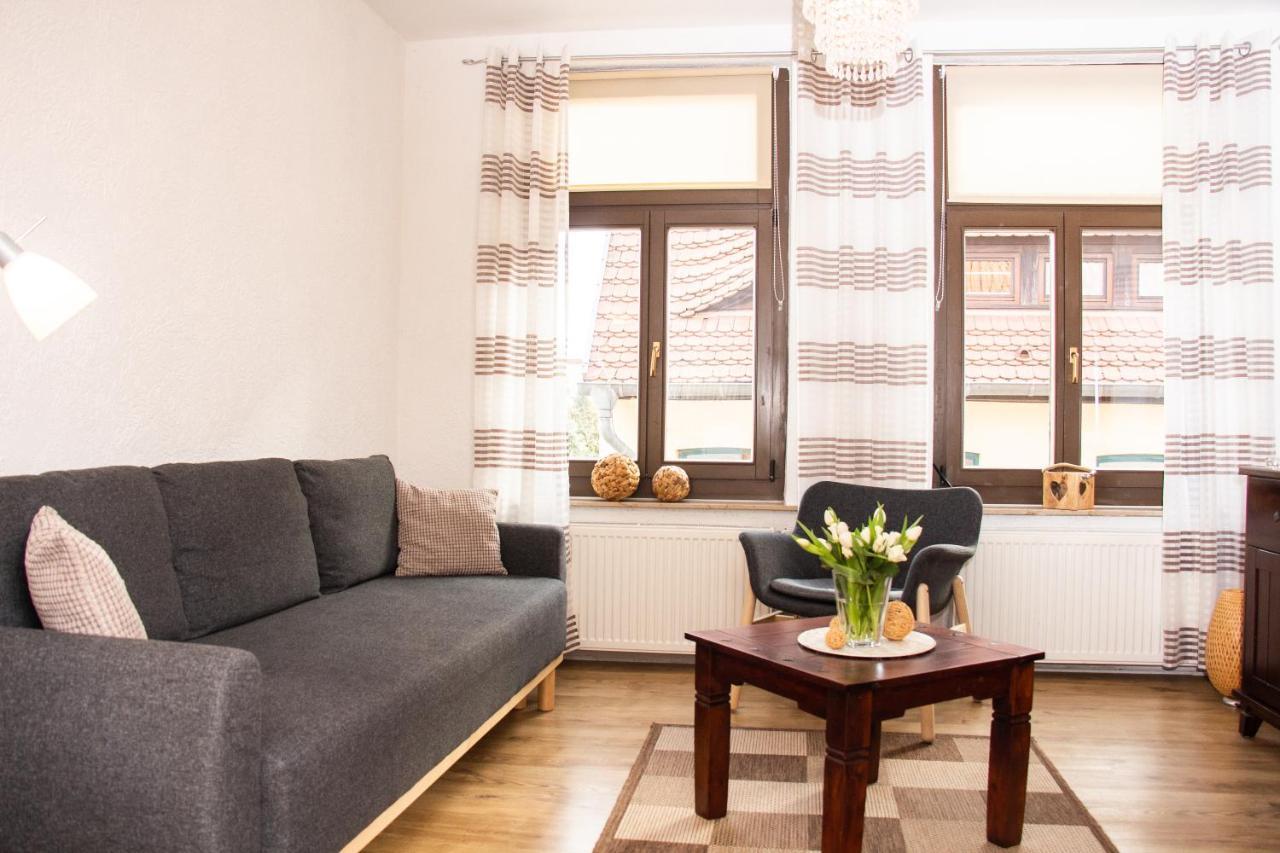 Ferienwohnung Am Alten Hafen Wismar Bagian luar foto