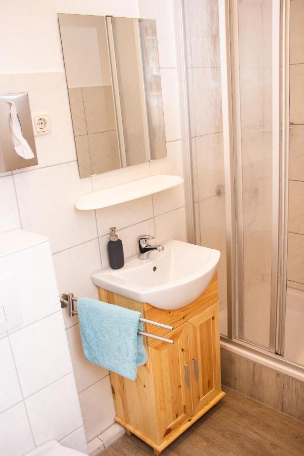 Ferienwohnung Am Alten Hafen Wismar Bagian luar foto