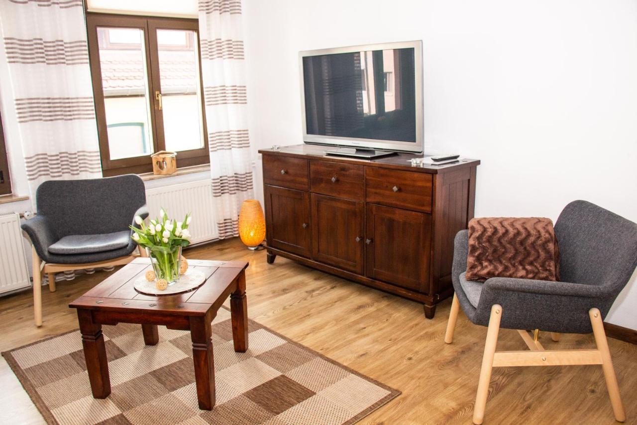 Ferienwohnung Am Alten Hafen Wismar Bagian luar foto