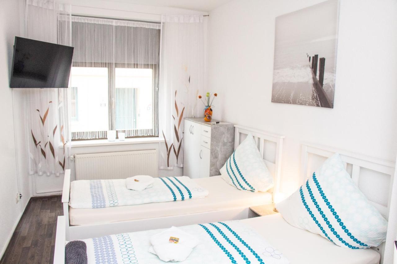 Ferienwohnung Am Alten Hafen Wismar Bagian luar foto