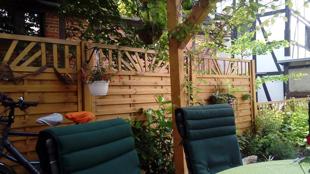 Ferienwohnung Am Alten Hafen Wismar Bagian luar foto